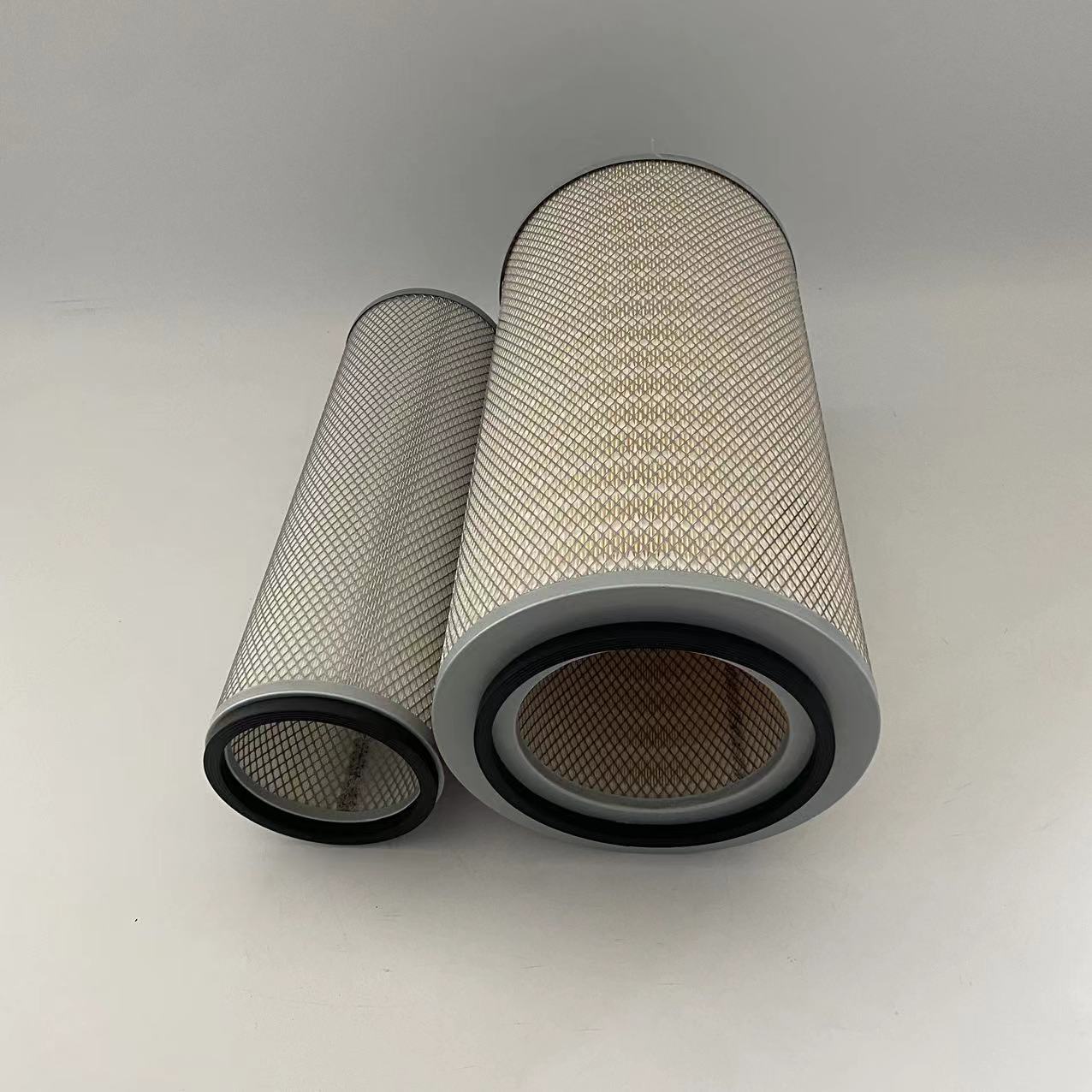 Aeraj Filtriloj AF975 7Y1323 4391205